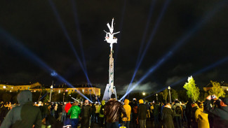 В Заполярье зажгли "Лучи Победы"
